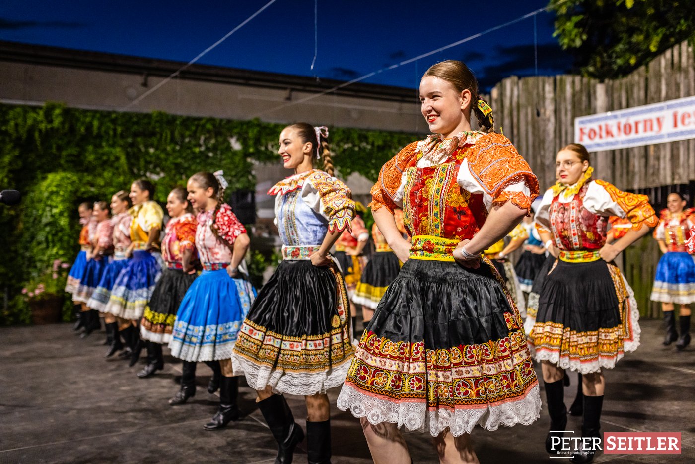 Folklórne slávnosti Krakovany 01