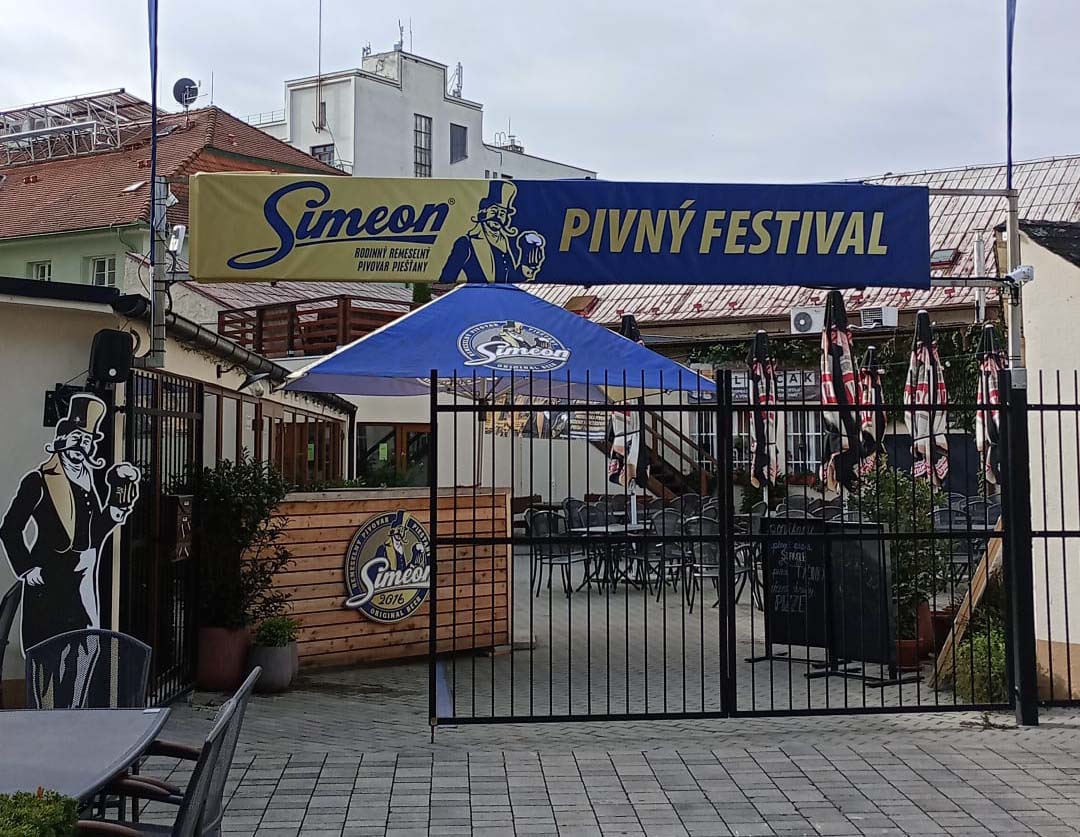 Prvý Simeon pivný festival vstup do Mliečaku