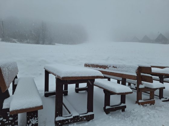 Mikulášska snehová nádielka na Bezovci